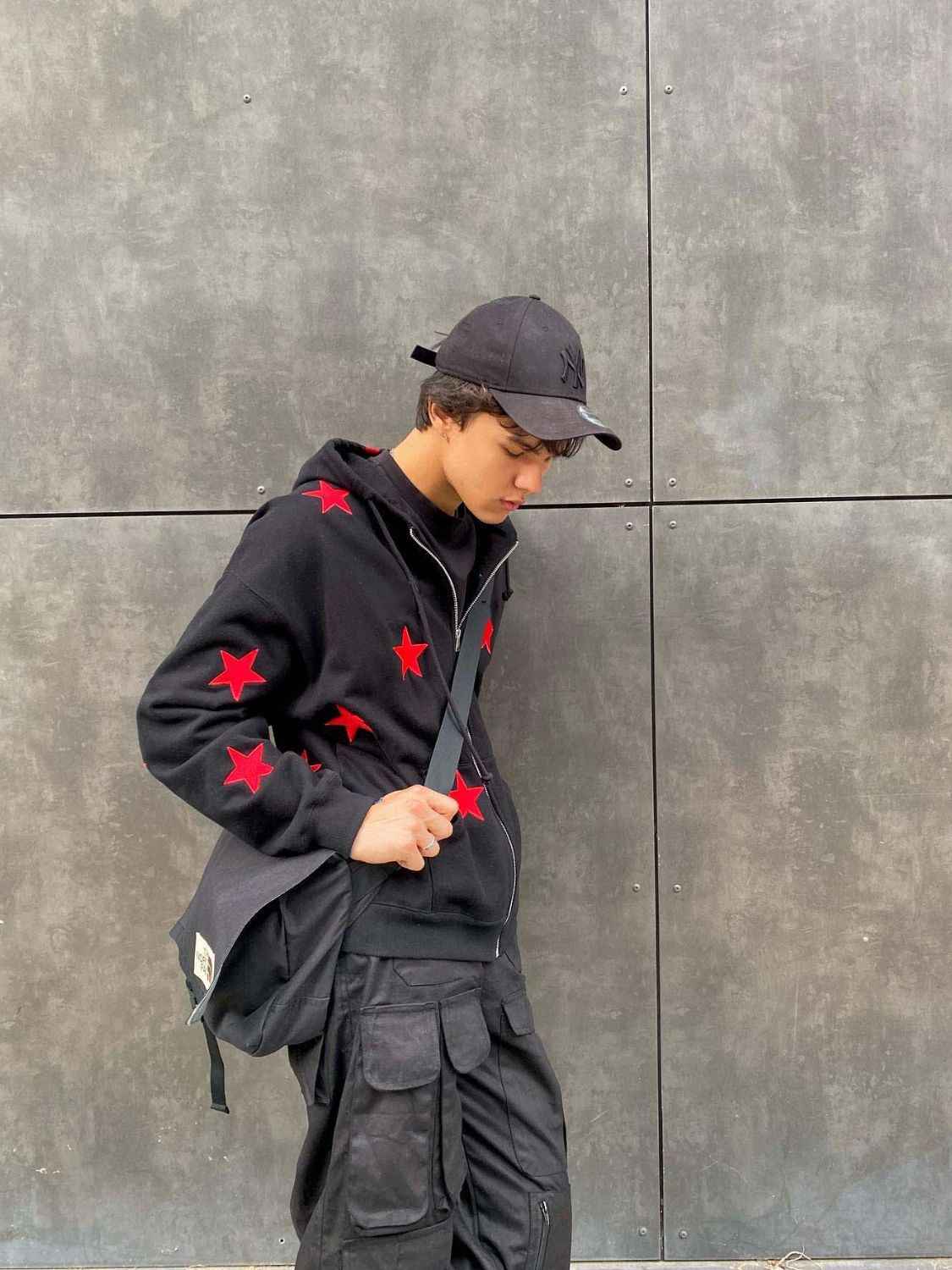 Men's Contrast Star Hooded Zip Up Hoodie - Damned Threads